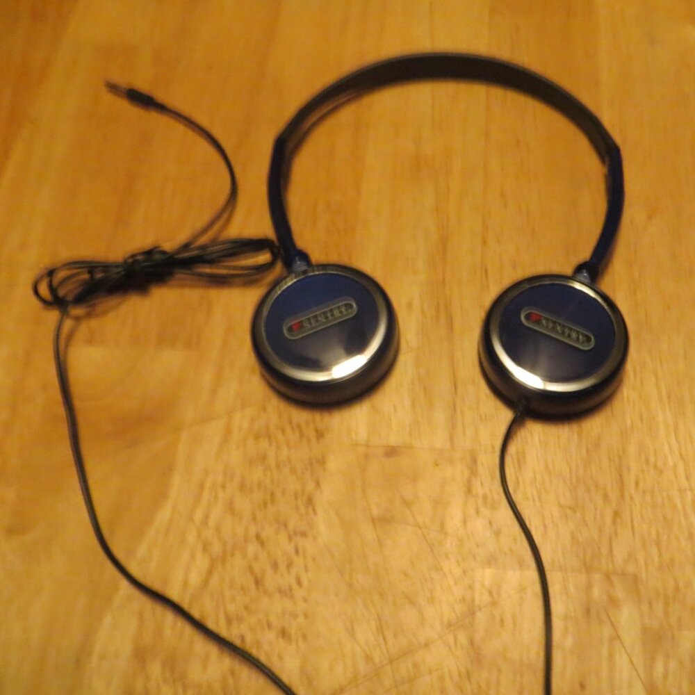 Sentry Casual Listening Headphones with 3.5mm Jack